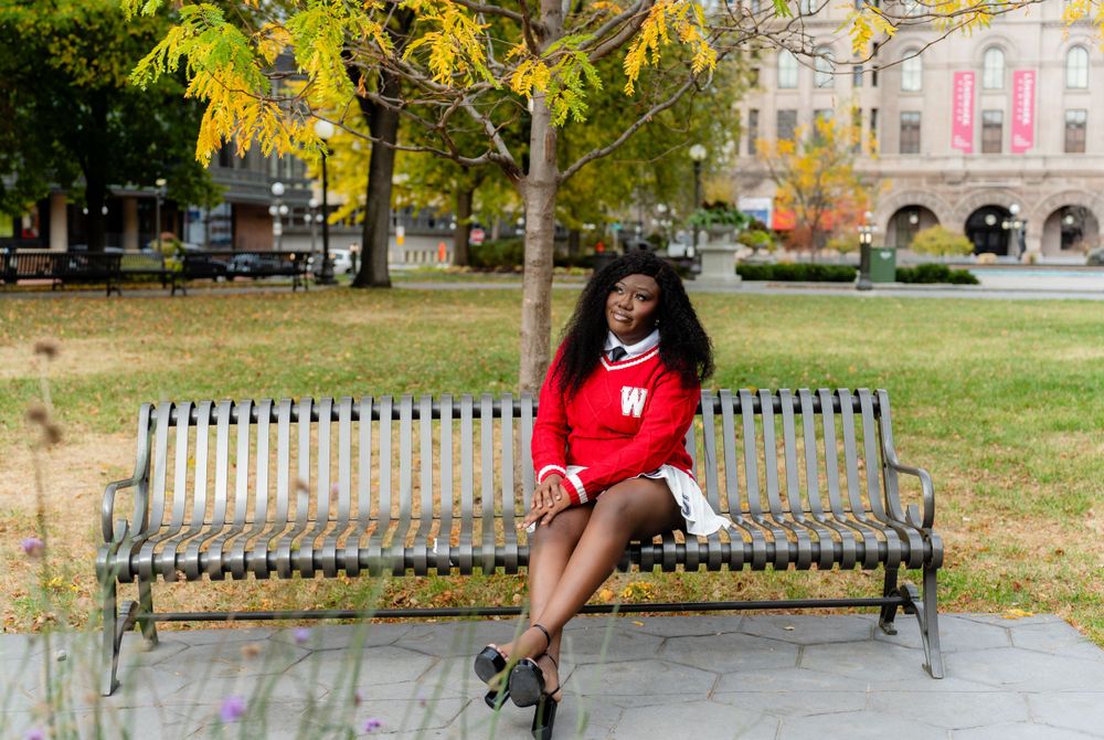 High School Senior Portraits Downtown Saint Paul, MN | Juve Photography