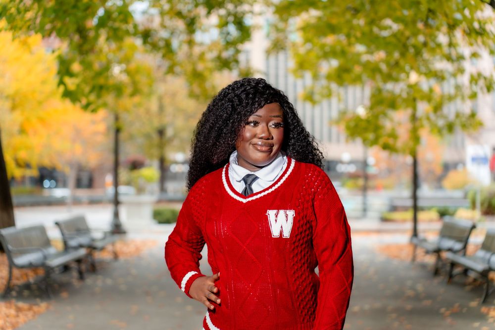 High School Senior Portraits Downtown Saint Paul, MN | Juve Photography