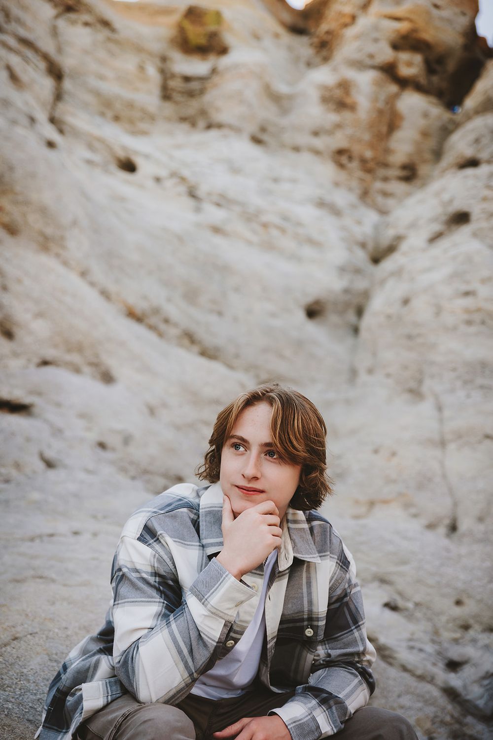 Portrait session among dramatic white canyon walls.