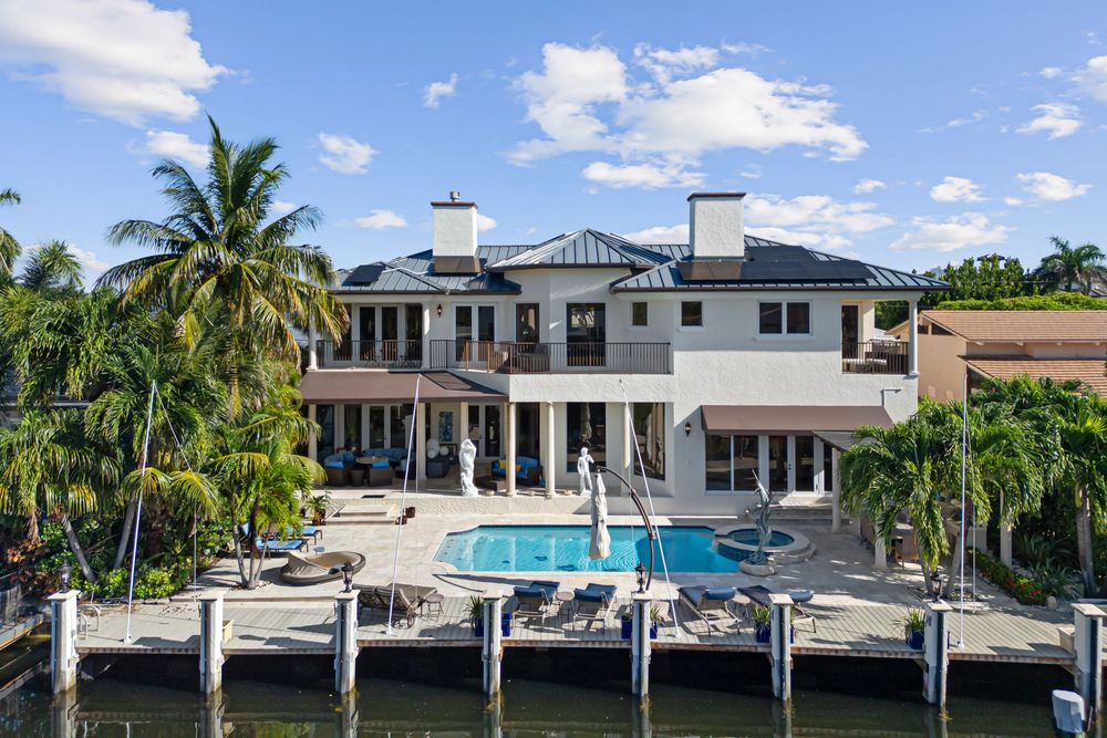 Drone real estate photography for this luxurious open-concept living and dining area in Fort Lauderdale