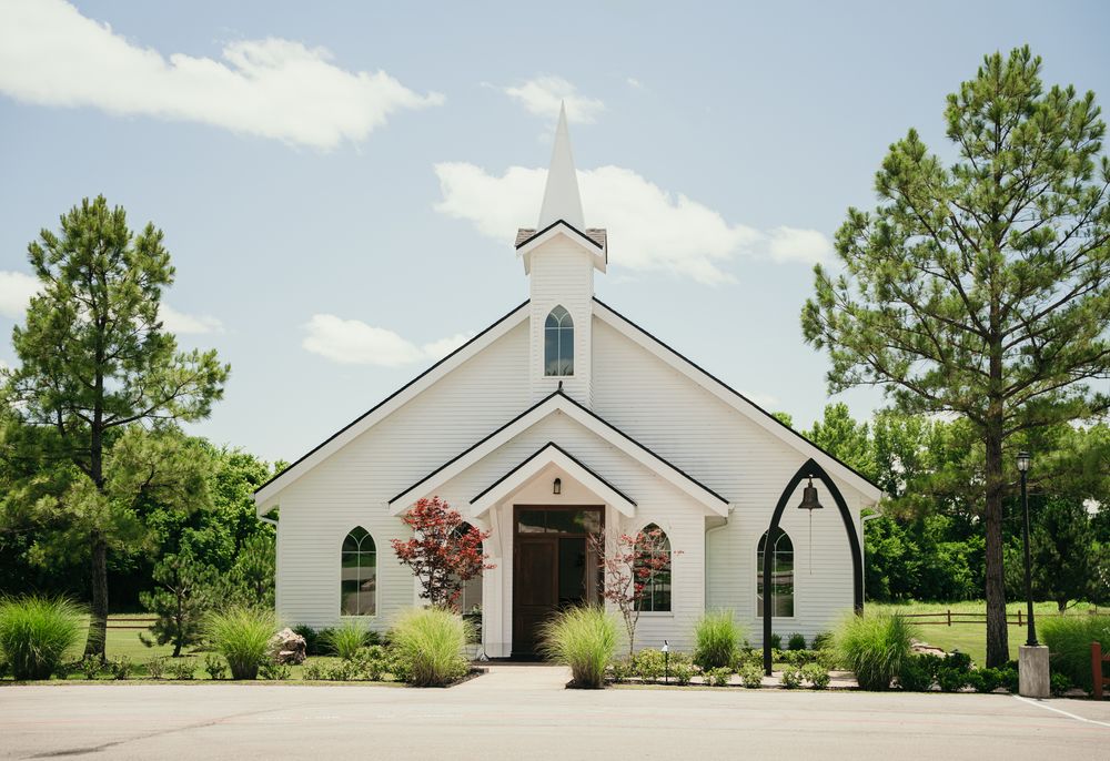 The springs Edmond venue
Wedding photographer
Wedding videographer
photo and video
Oklahoma photographer and videographer
Oklahoma weddings