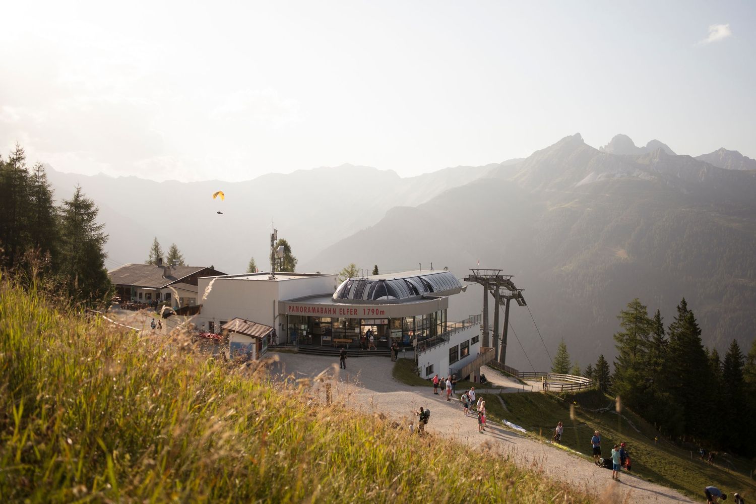 Bergstation am Elfer im Stubaital, Sonnernuntergang - Abendfahrten