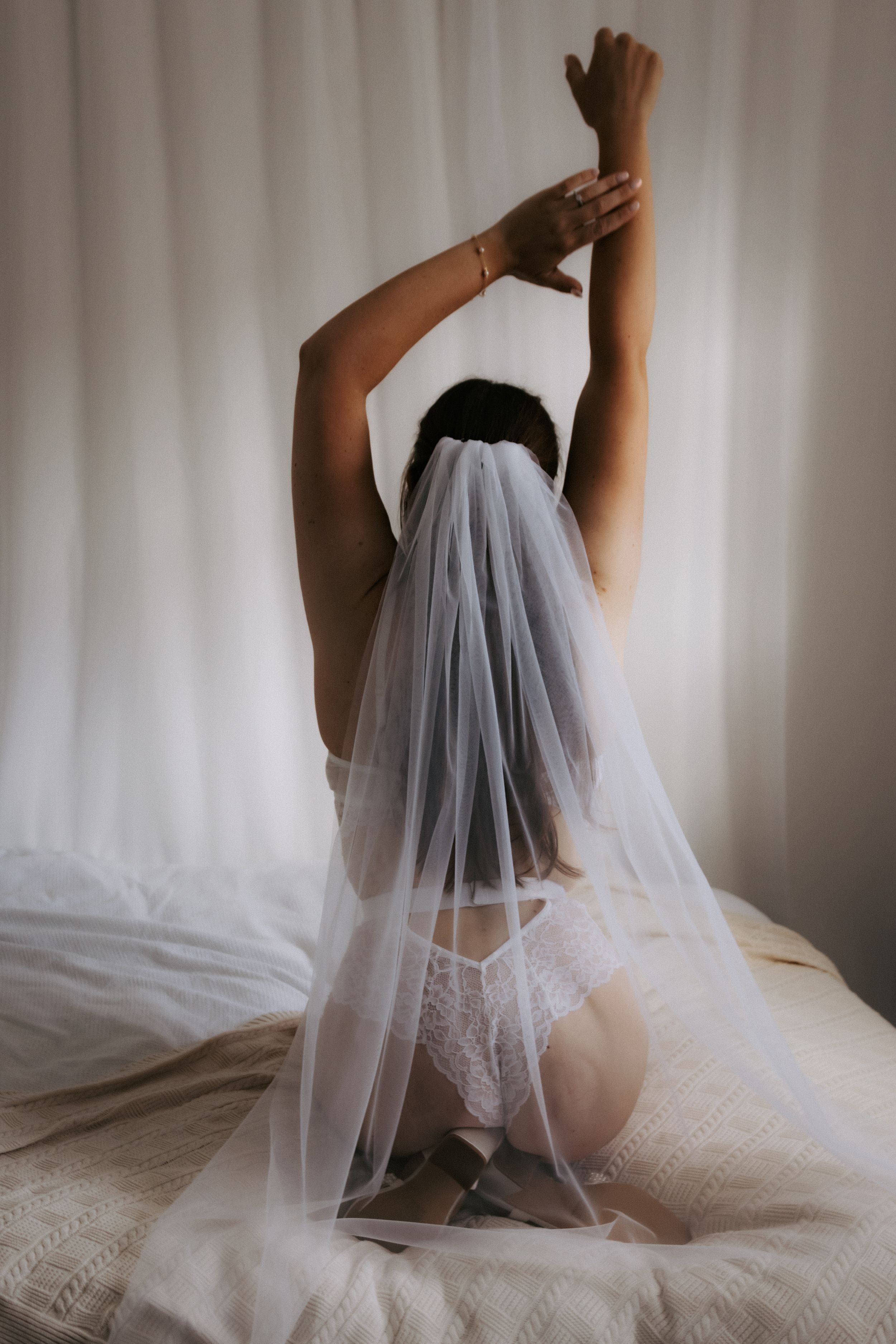 Ways to surprise my husband before our wedding day