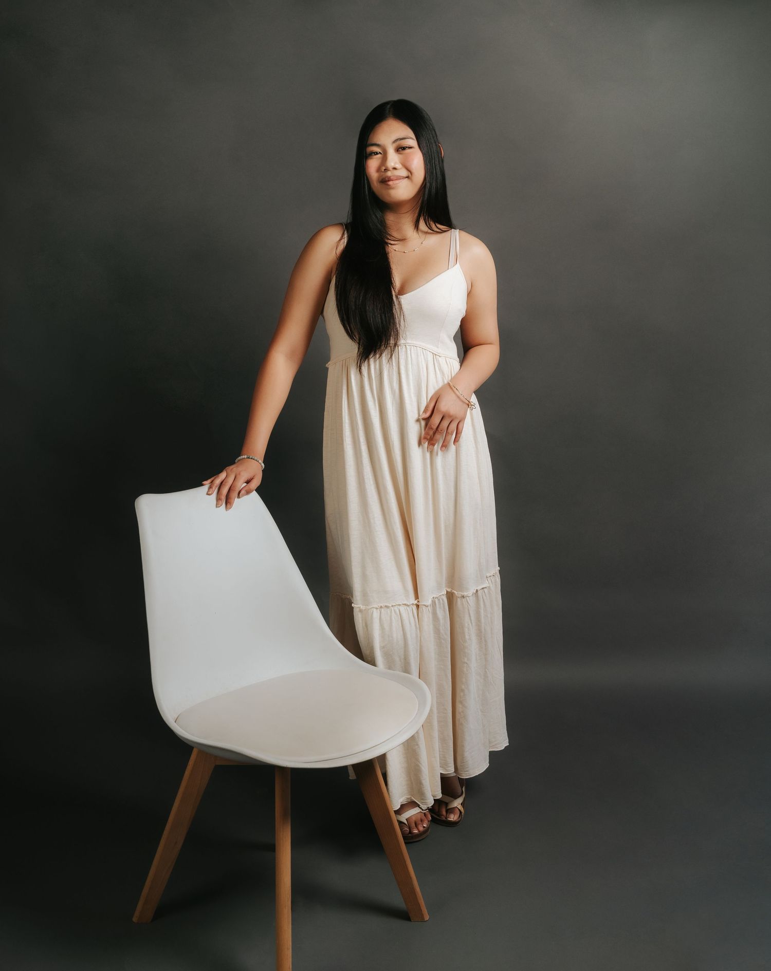 SENIOR PORTRAIT  2