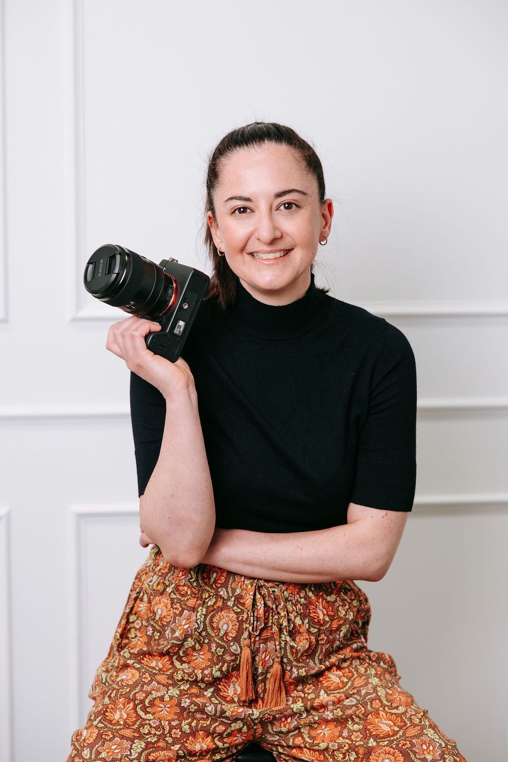 Branding portrait of Ashleigh, Perth photographer behind ashleigh elle art