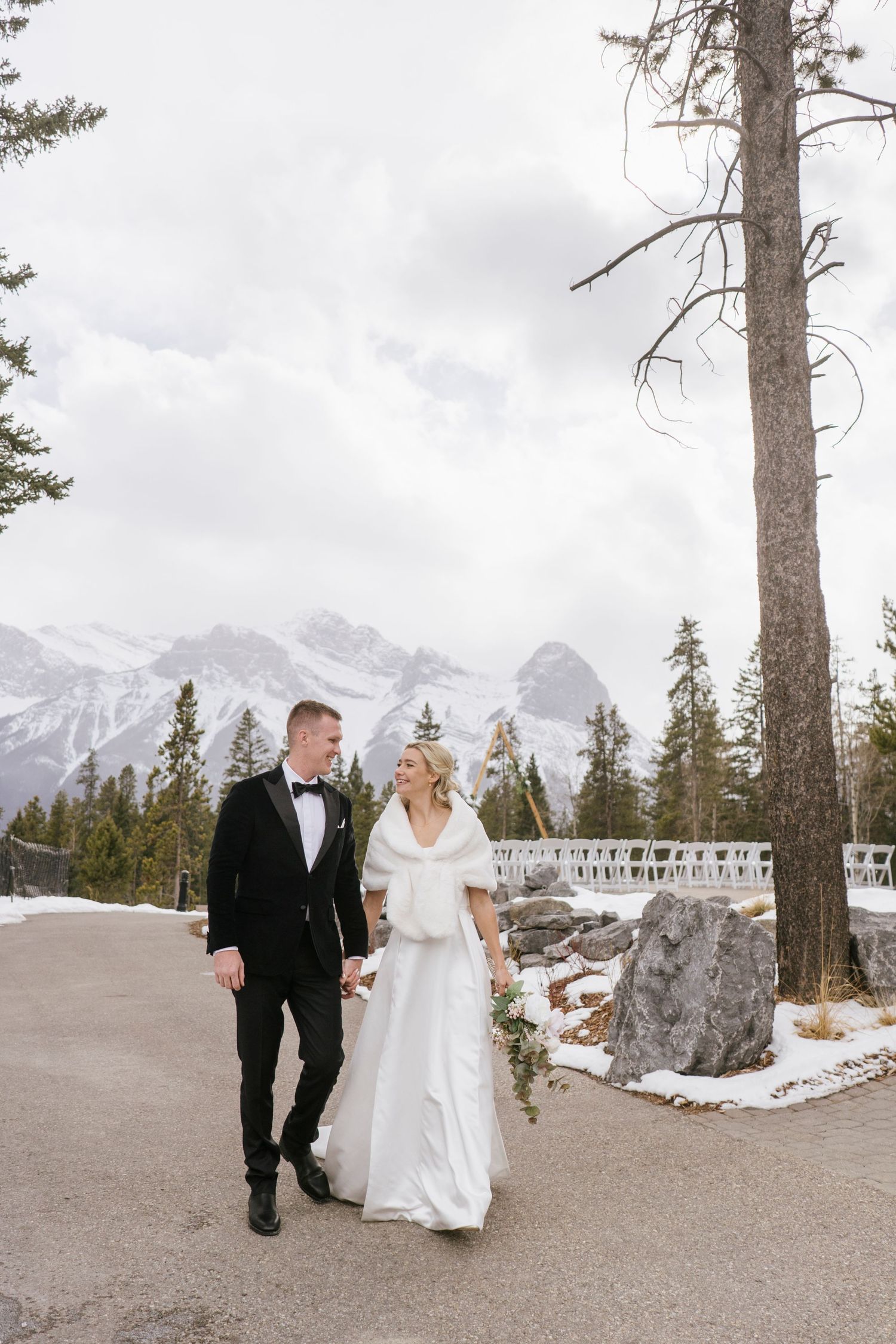 Silvertip Resort Canmore Wedding
Silvertip Resort Canmore Wedding Photographer