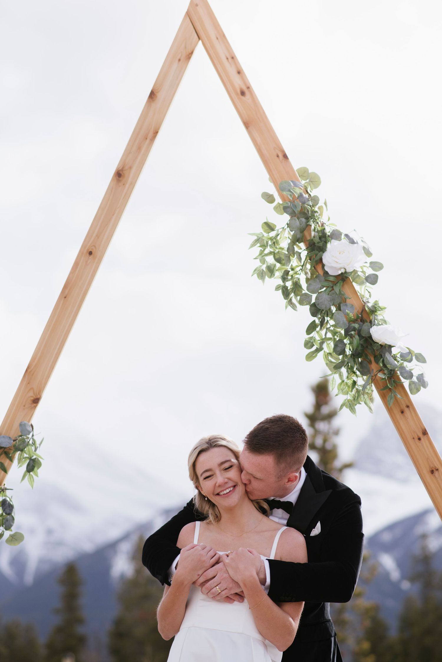 Silvertip Resort Canmore Wedding
Silvertip Resort Canmore Wedding Photographer