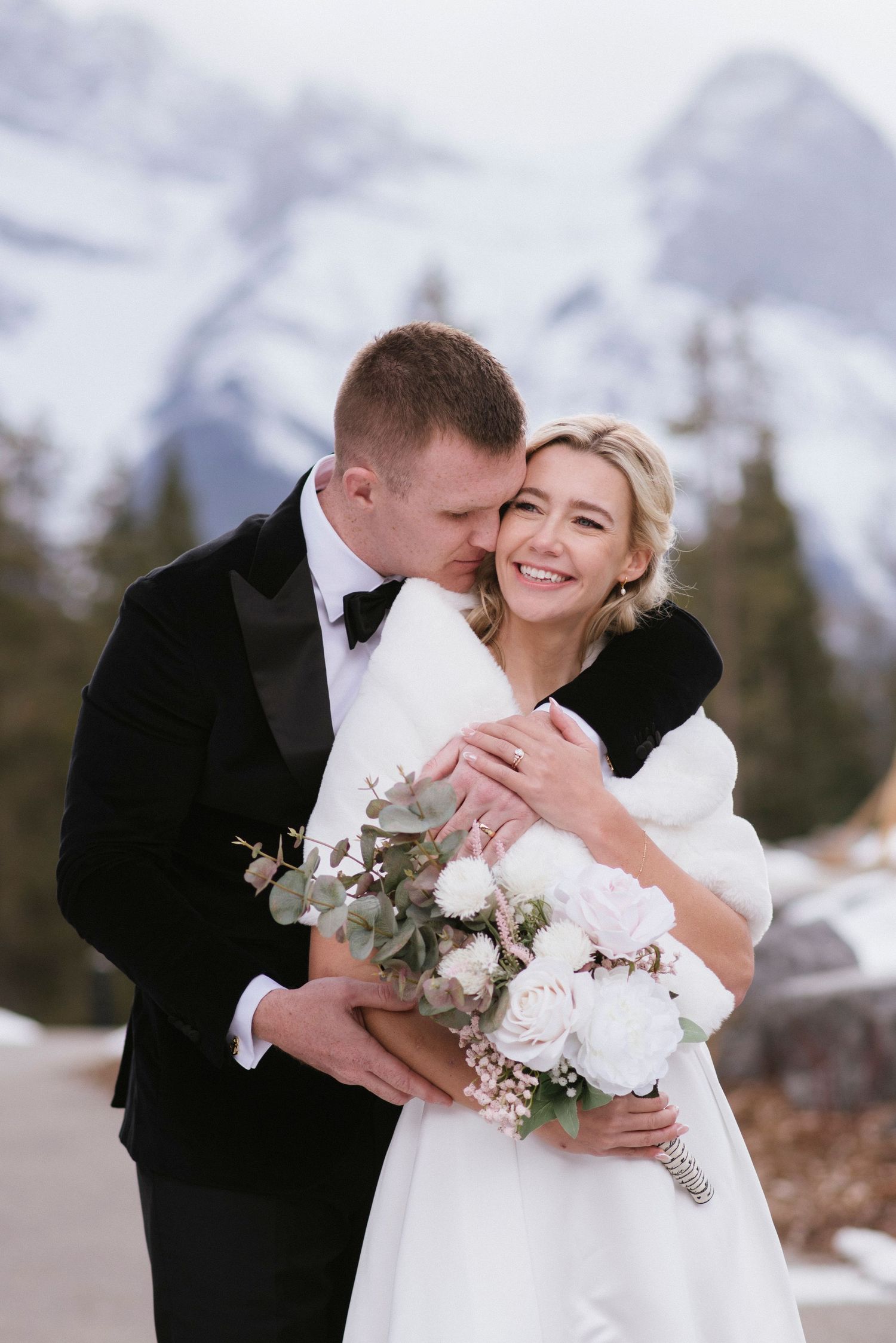 Silvertip Resort Canmore Wedding
Silvertip Resort Canmore Wedding Photographer