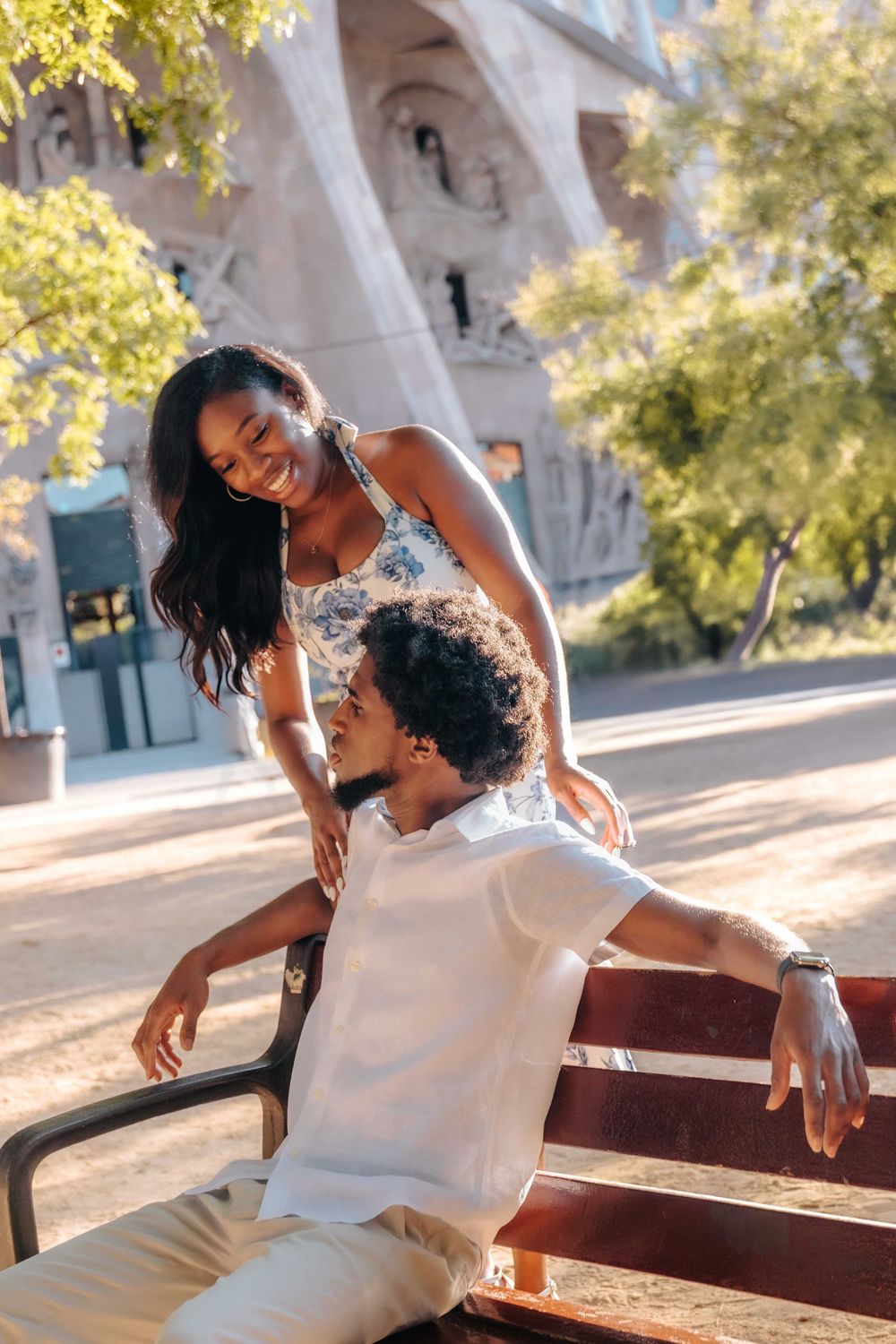 Minimalist couples photoshoot Barcelona utilizing shadow and light.