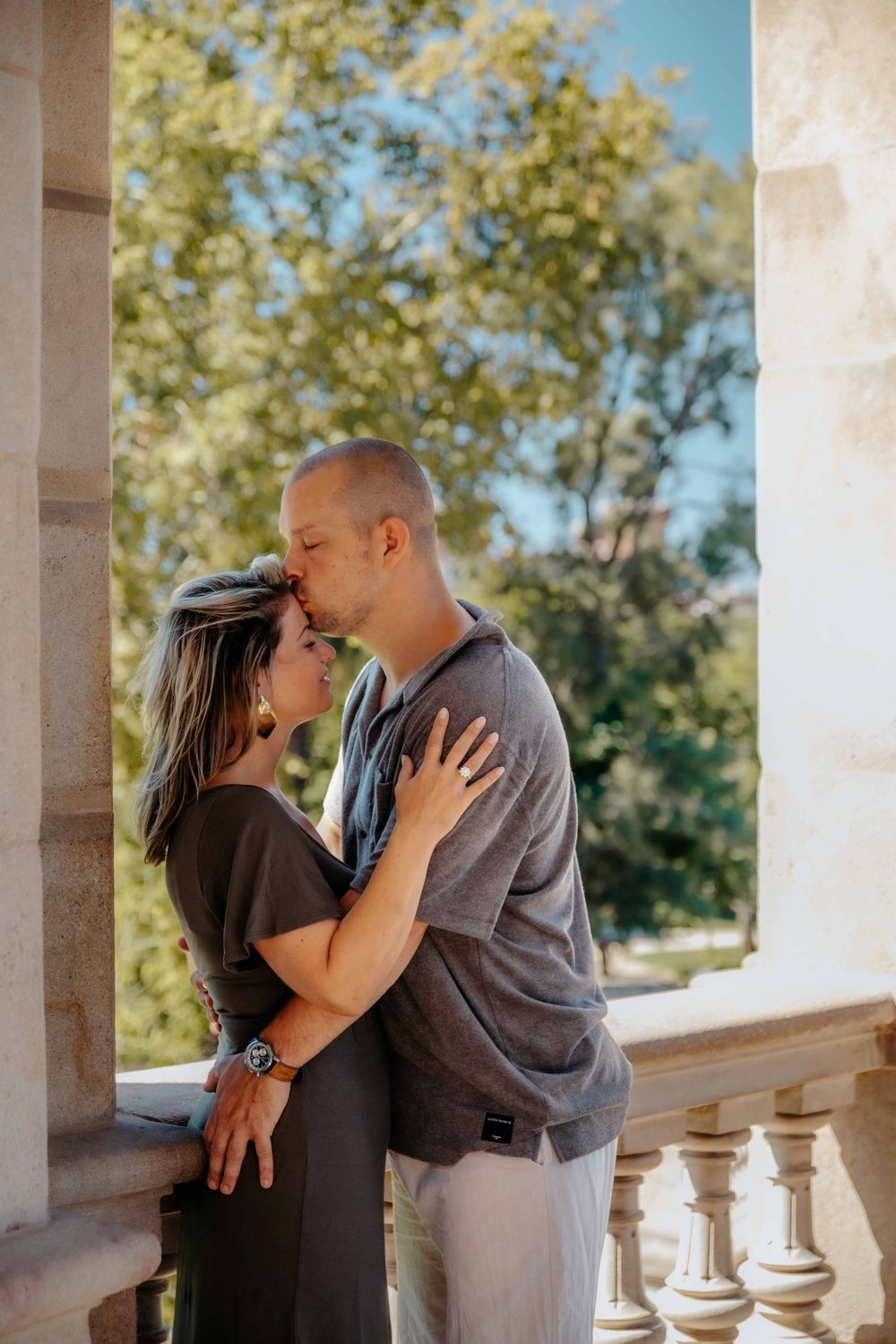 Lennart hugging Mieke tightly after she said yes in Barcelona.