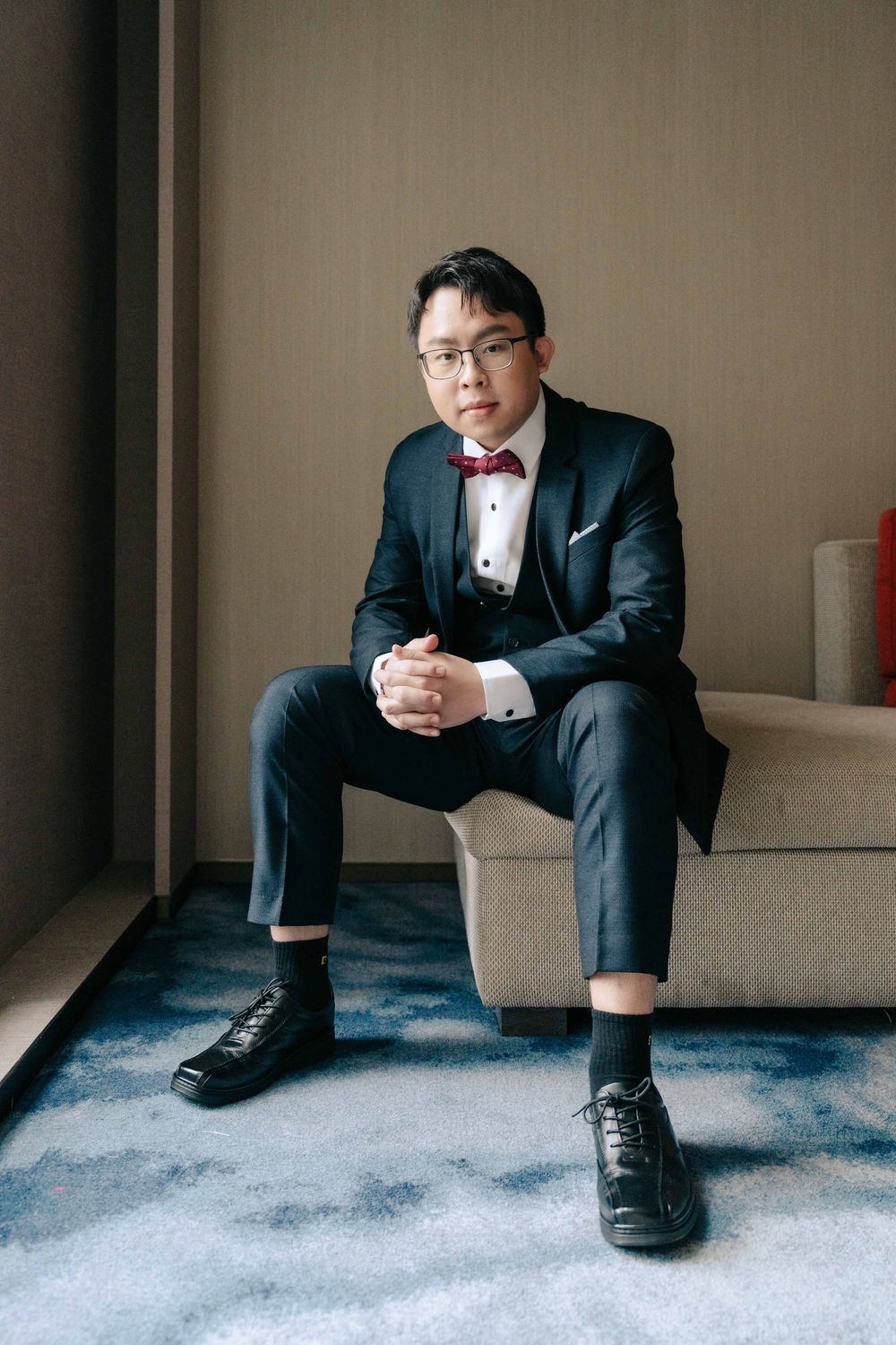 婚禮可以很簡單，也可以在酒店中以古禮儀式完成重要的承諾。渴望影像專注於婚禮紀實攝影，記錄酒店婚禮當天真實發生的流程與互動，包含儀式進行、親友見證與自然情緒。即使不在現場，透過照片仍能感受到當時的氛圍，讓影像成為日後回望的重要紀錄。渴望影像提供全台灣婚禮攝影服務，適合重視紀實風格。