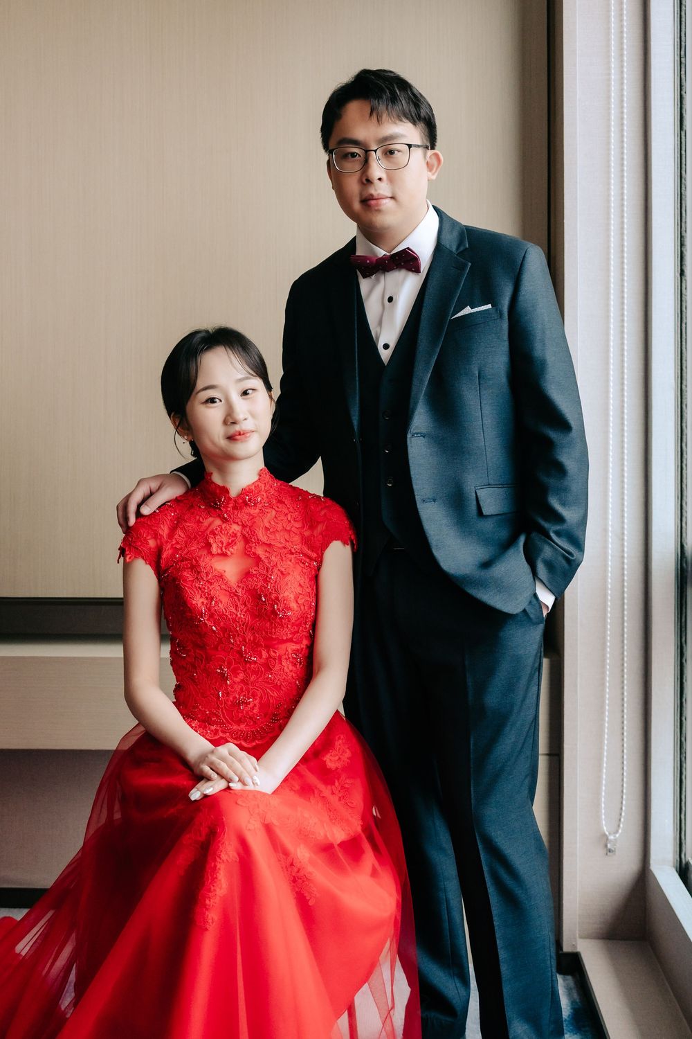 婚禮可以很簡單，也可以在酒店中以古禮儀式完成重要的承諾。渴望影像專注於婚禮紀實攝影，記錄酒店婚禮當天真實發生的流程與互動，包含儀式進行、親友見證與自然情緒。即使不在現場，透過照片仍能感受到當時的氛圍，讓影像成為日後回望的重要紀錄。渴望影像提供全台灣婚禮攝影服務，適合重視紀實風格。