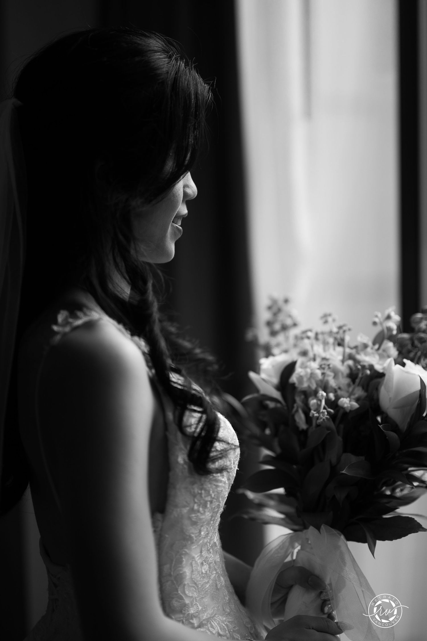 Silhouette portraits of a bride holding a bouquet in dramatic lighting.