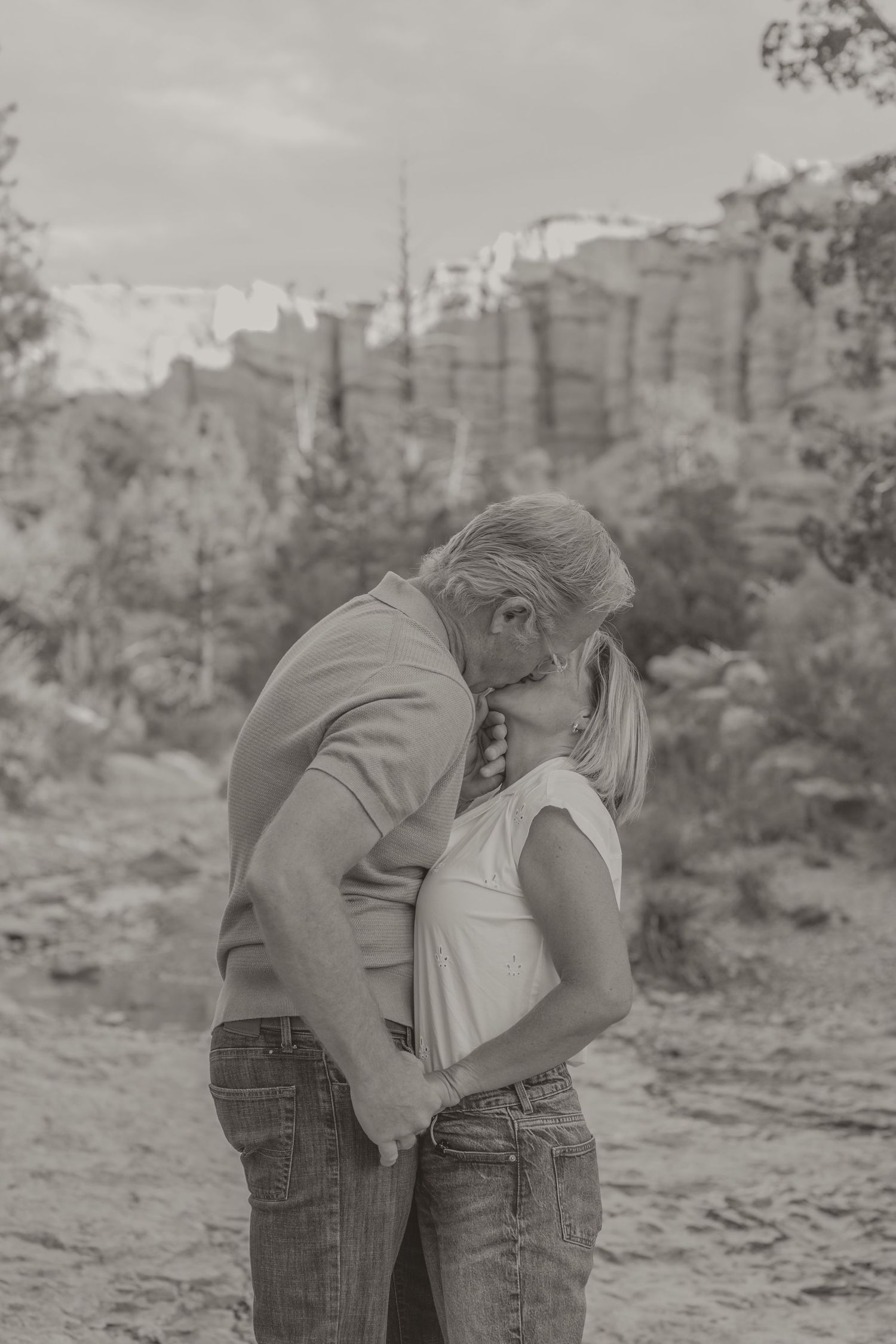 Mossy Cave Utah Couples Engagement Session Bryce Canyon Samantha Campbell Imagery