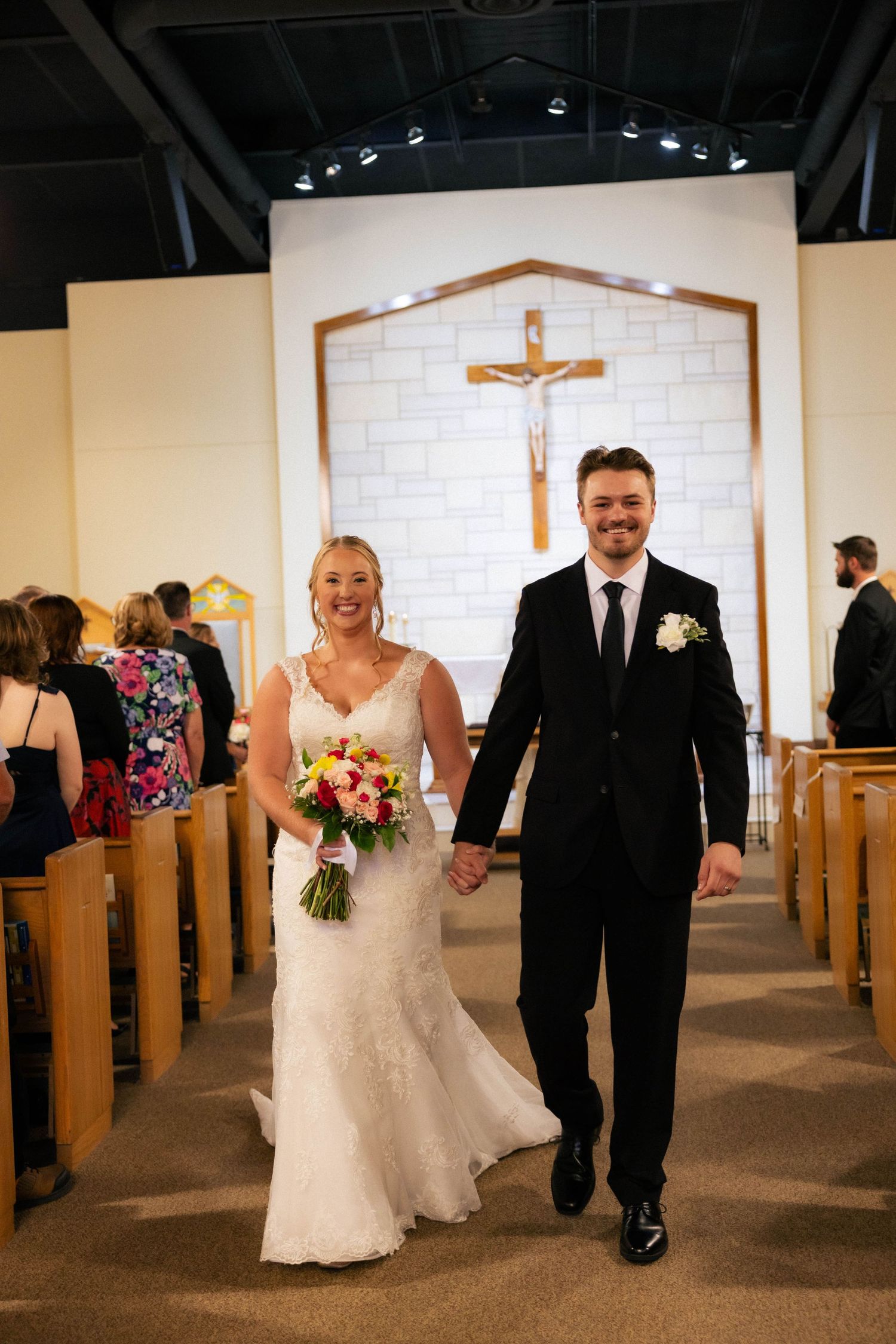 Bride and groom indoor catholic ceremony photos in Frankfort, Illinois