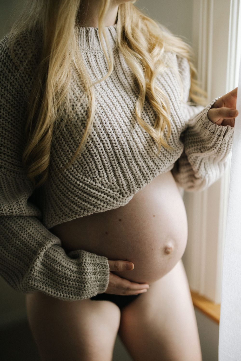 Fotostudio Bettwiesen TG, Babybauch, Familie, Schwangerschaft, Newborn