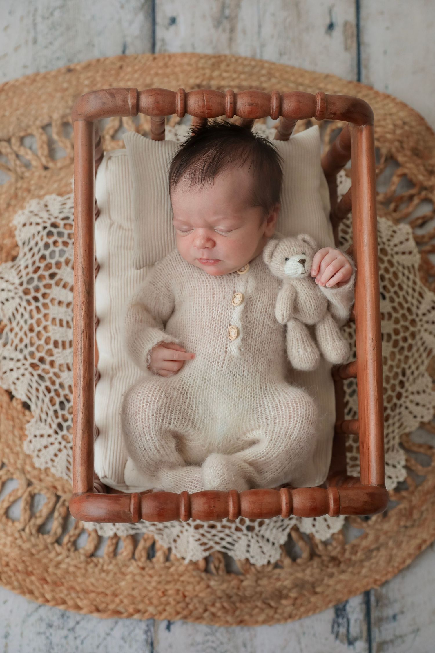 Lifestyle newborn session. Nashville Newborn photography studio