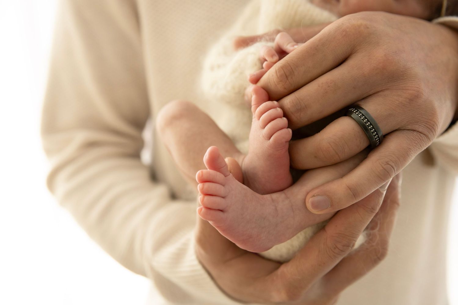 Newborn Photographer in Hendersonville Tennessee, Amber Reda Photography