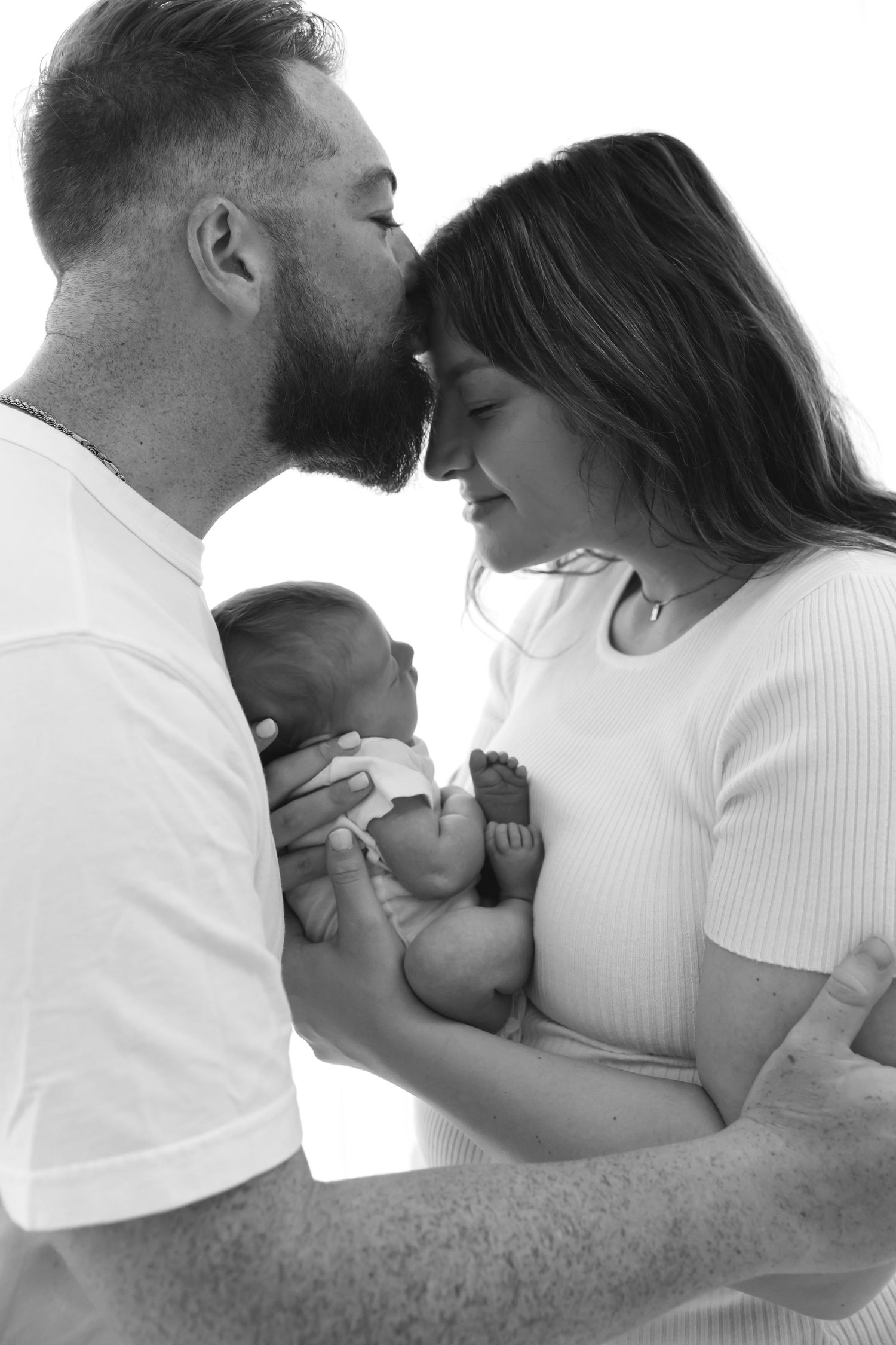 Simple, timeless newborn photography in Nashville Tennessee