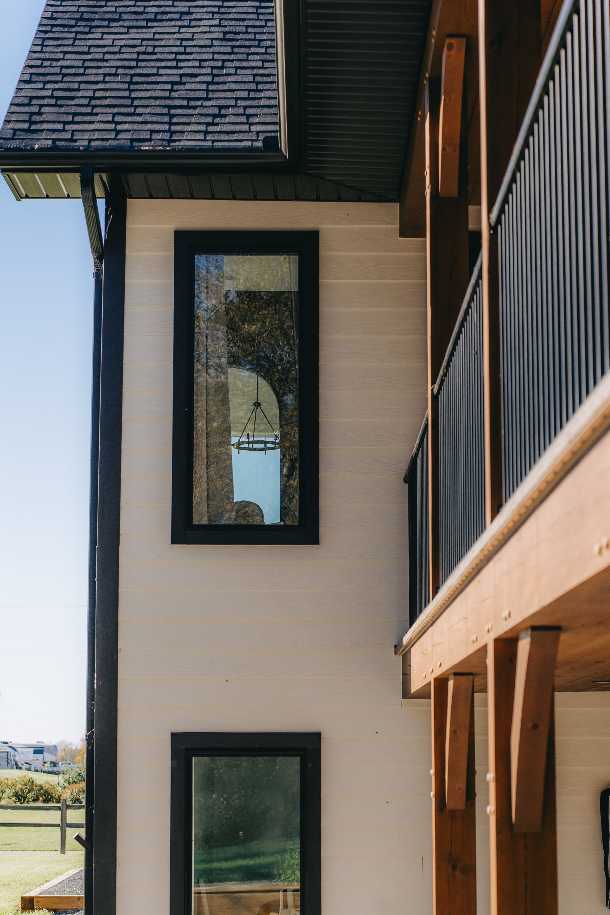 Hillside Construction custom homes builder in Manitoba Canada.
