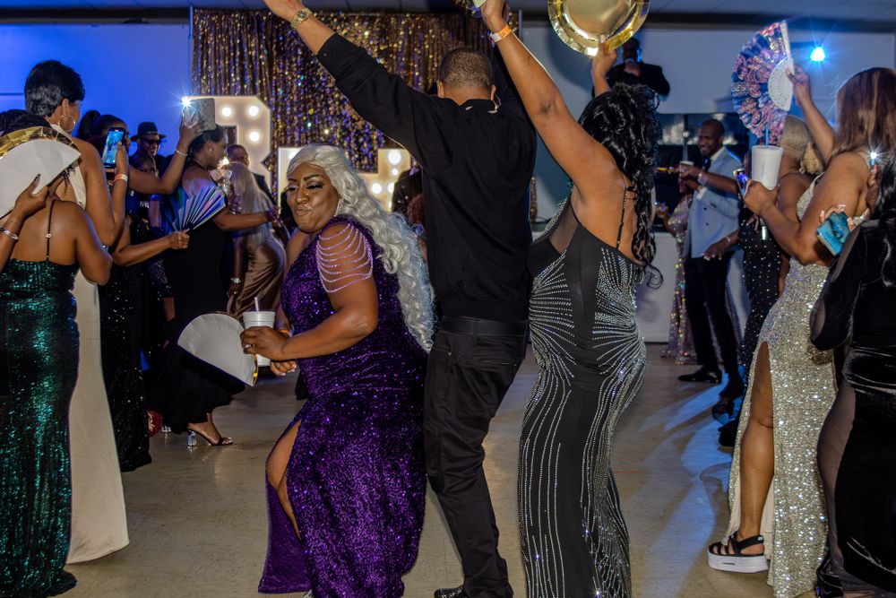 Event photography, class reunion party photography