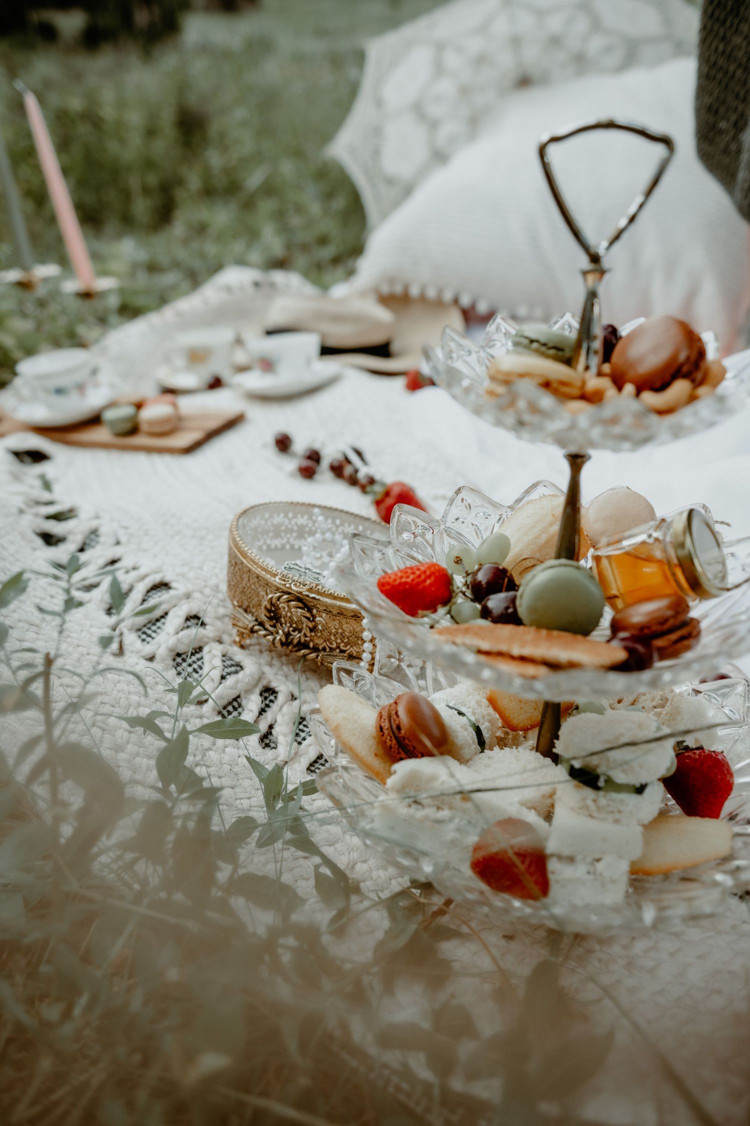 Creative Photoshoot, with picnic and charcuterie board, for Outdoor Boudoir Photoshoot in Salt Lake City Utah.