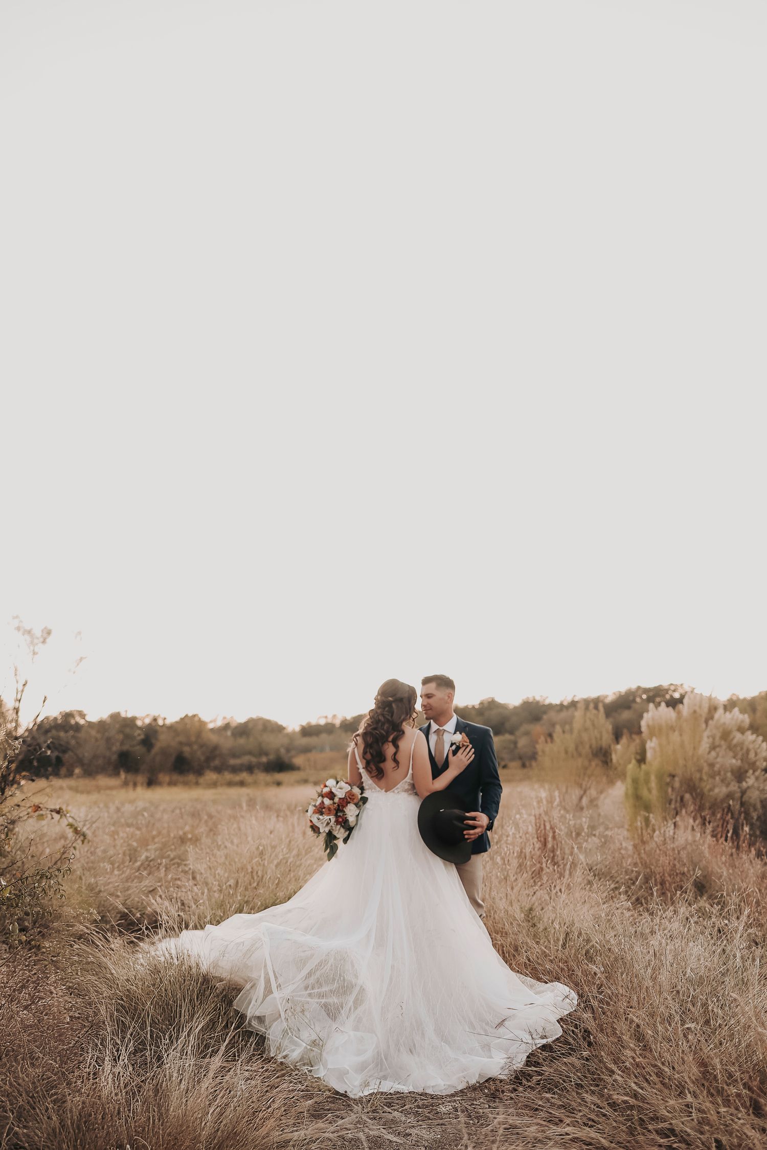Barn wedding sunset portraits in North Texas
