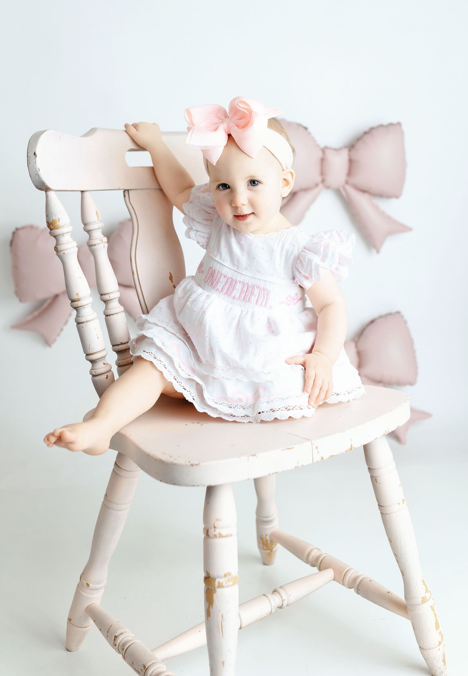 A sweet bow background. Greenville, SC newborn photographer, Easley, SC newborn photographer, Upstate SC newborn photographer
