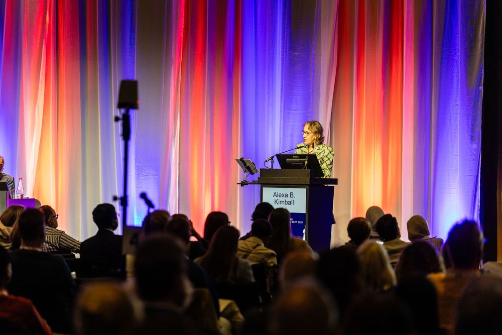 EADV Medical Congress Paris - Parisian Photographers