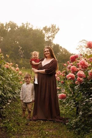 motherhood mother's day family lifestyle children childhood portraits client wardrobe
