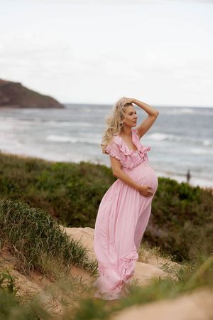 maternity motherhood pregnancy client wardrobe