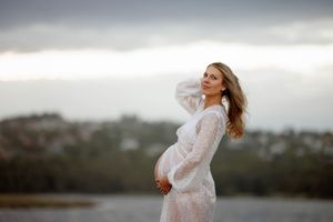 maternity motherhood pregnancy client wardrobe
