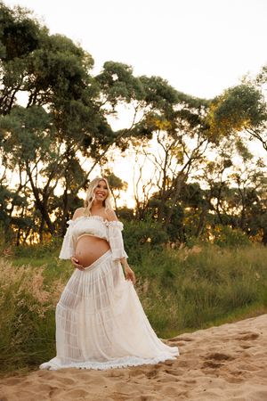 maternity lifestyle boho photoshoot