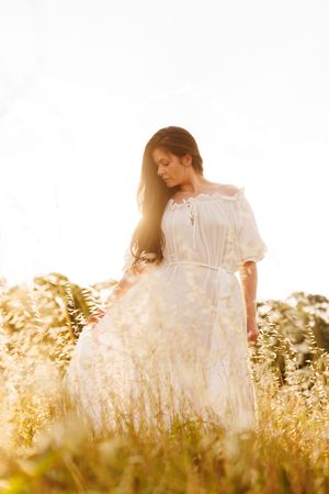 motherhood mother golden hour sunshine sun lifestyle  client wardrobe