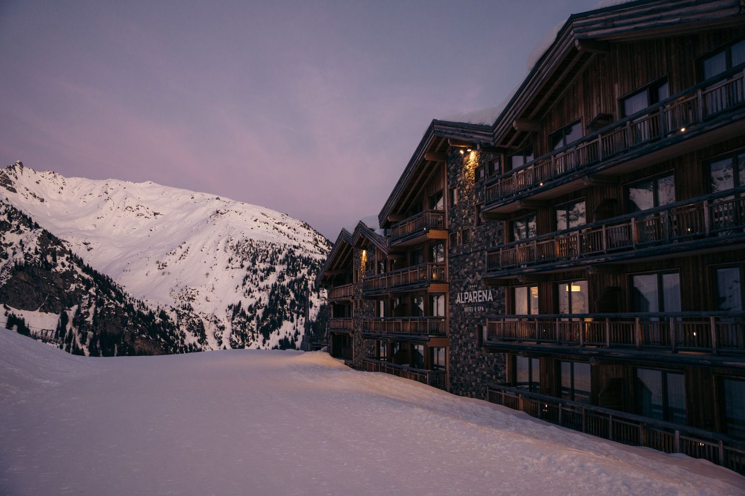 résidence hotel alparena la rosière au coucher du soleil