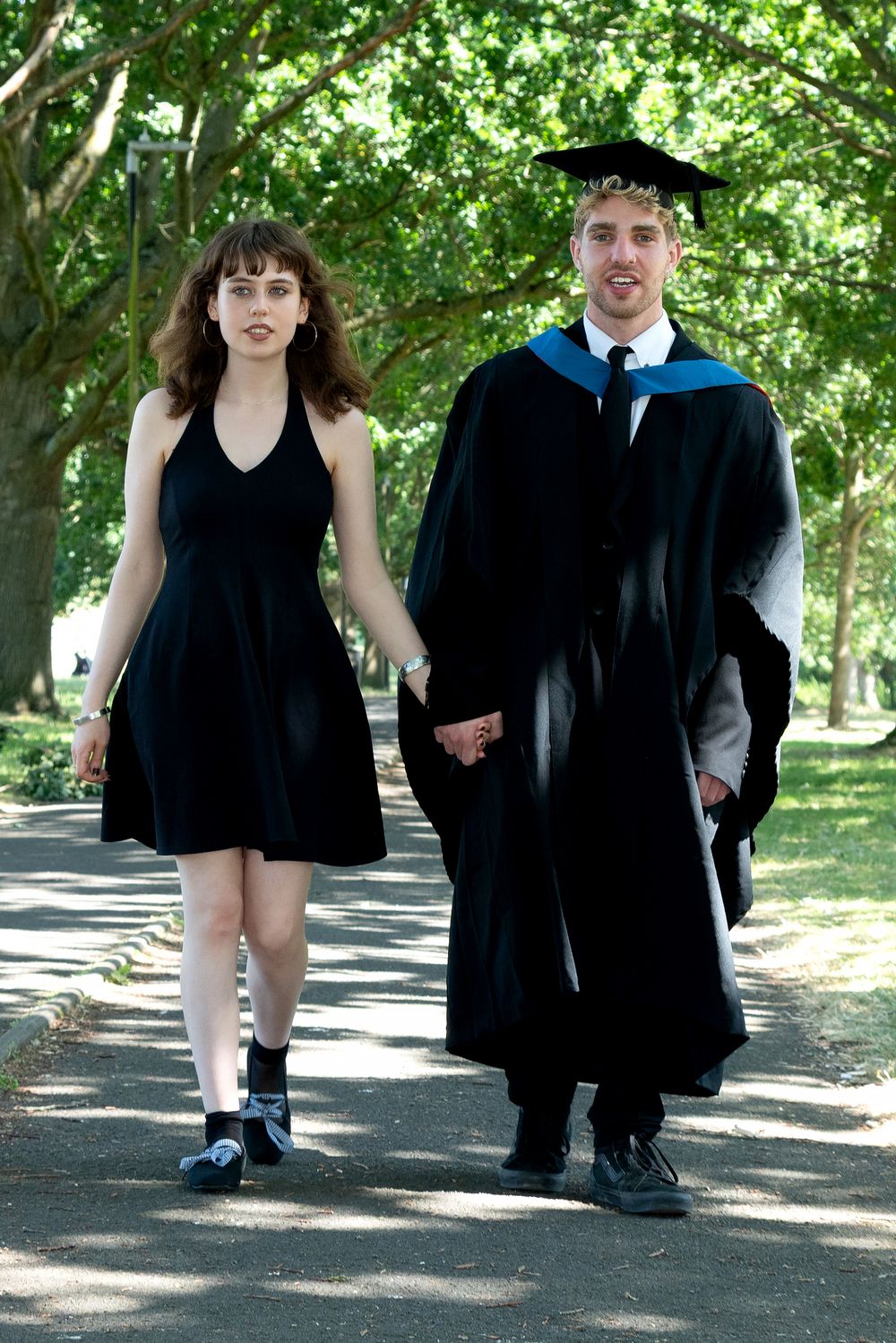 #alternativegraduationphotos #graduationphotos #graduationphotography #graduation #university #alternativegraduationphotos #graduationphotos