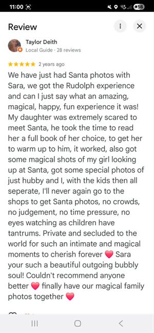 5-star Google review from Taylor Deith praising a magical Santa photo experience with Sara, highlighting personalized service.