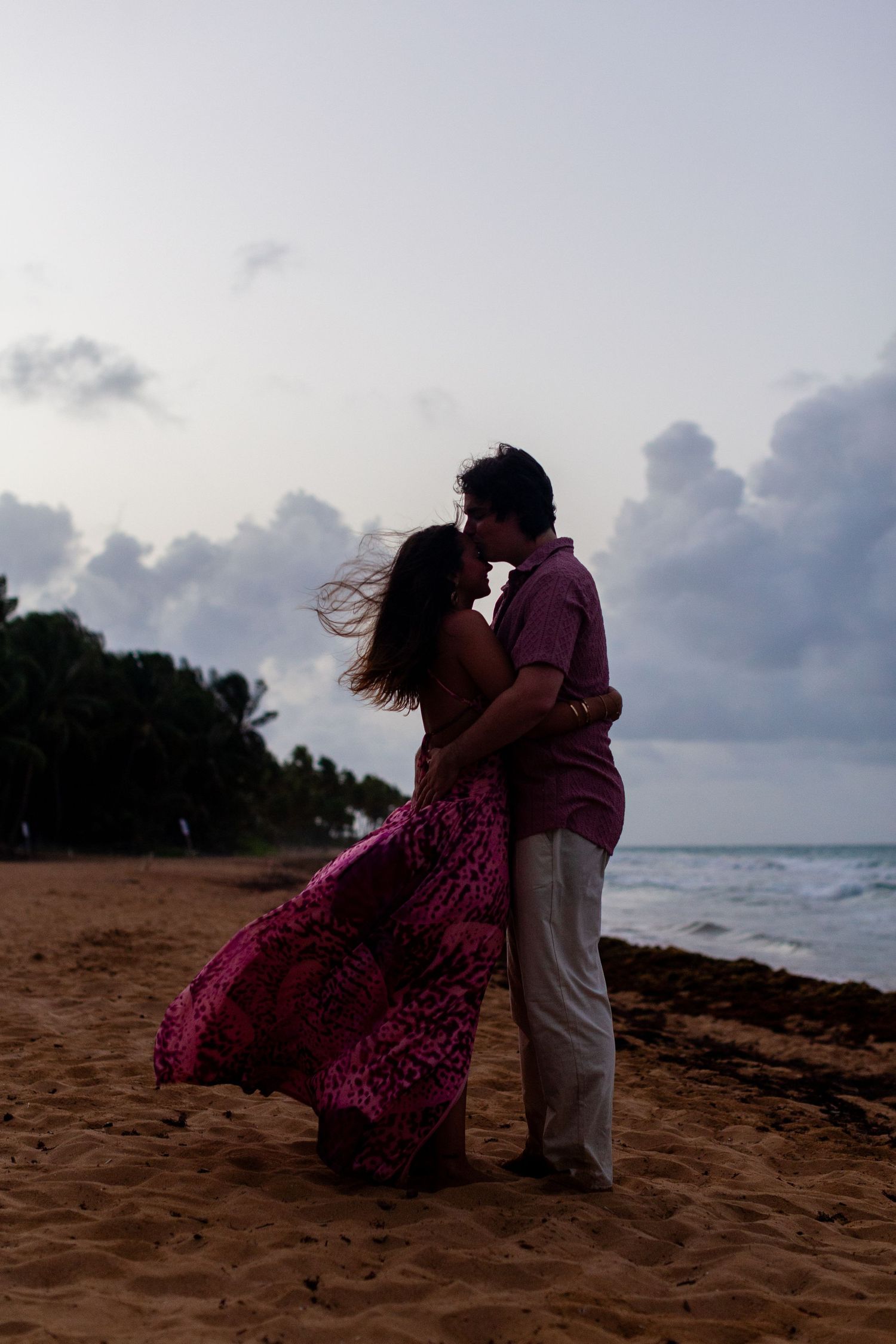Couples portrait on the beach. Silhouette. Río Grande, Puerto Rico.