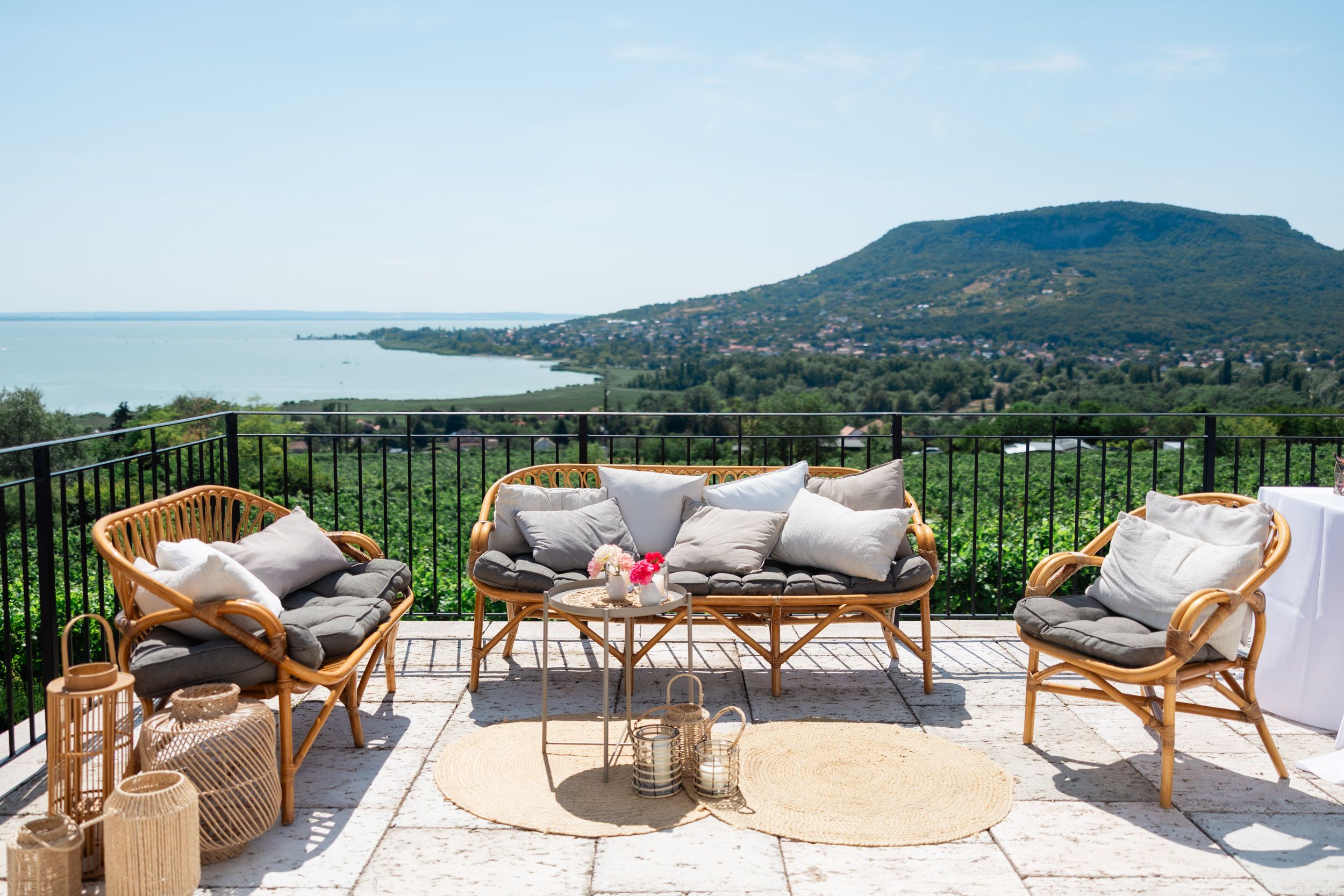 PiciSzívem wedding, Lake Balaton wedding venue - Brigi & Mario's real wedding