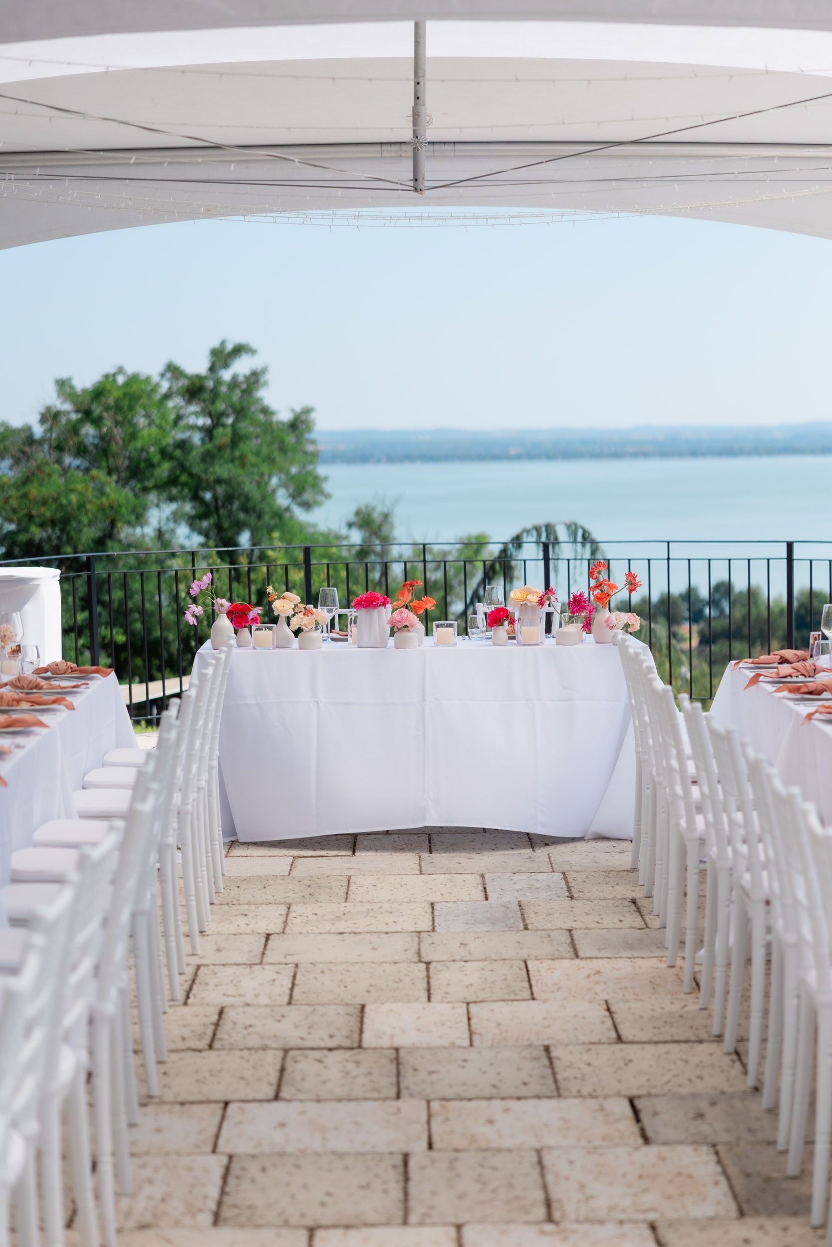 PiciSzívem wedding, Lake Balaton wedding venue - Brigi & Mario's real wedding