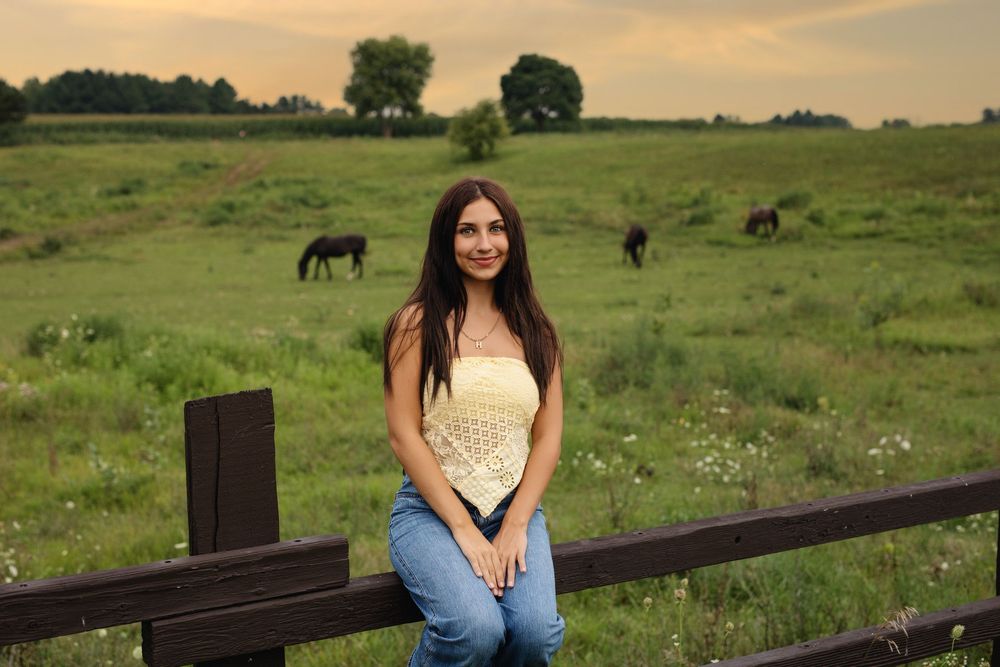 Oconomowoc WI High school senior photos