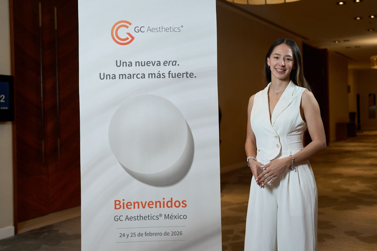 Asistente a evento empresarial hilton santa fe cdmx