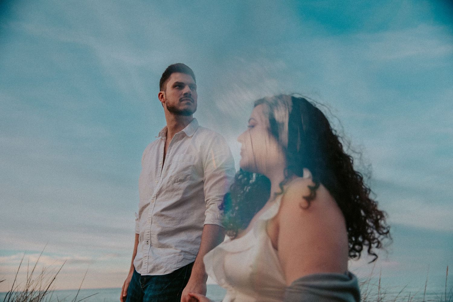 beach engagement session in Chicago Illinois Chicago beach photography of couples cinematic storytelling photography