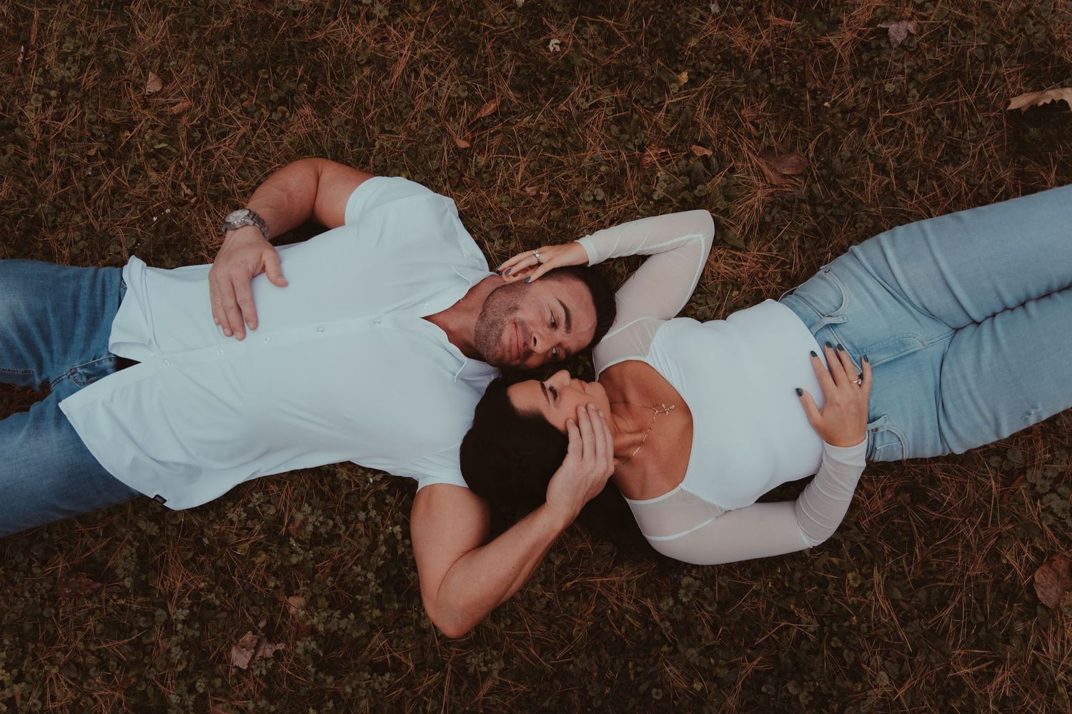 engagement session in Chicago Illinois Chicago beach photography of couples cinematic storytelling photography