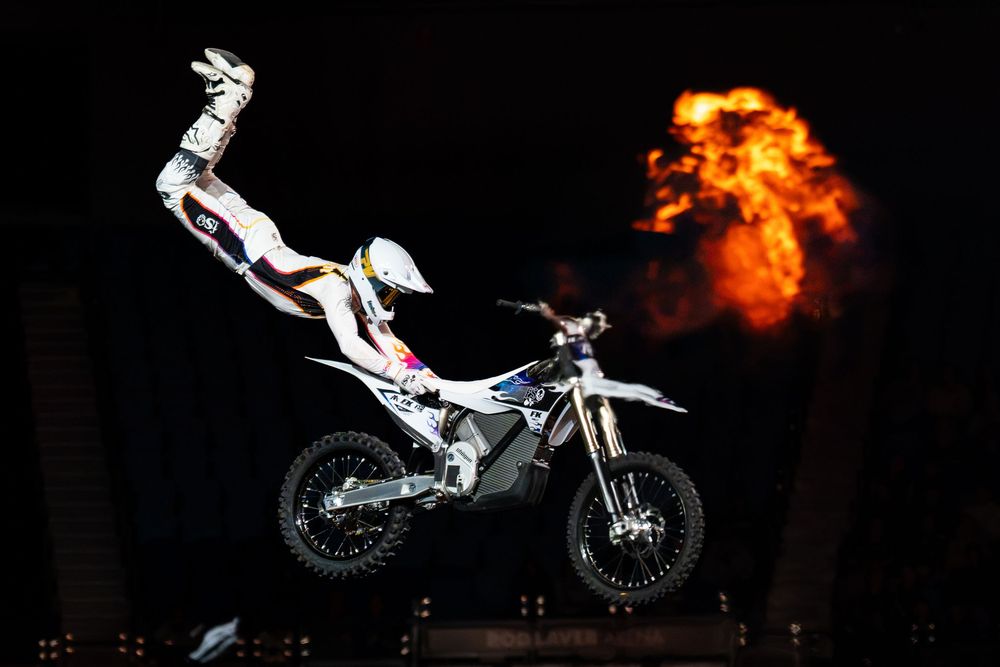 into the flames with Freestyle Kings melbourne