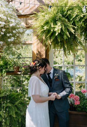 Wedding venue Nova Scotia, Greenhouse on Strawberry Lane, Flower Garden, Halifax Wedding Photographer, Prince Edward County Photographer