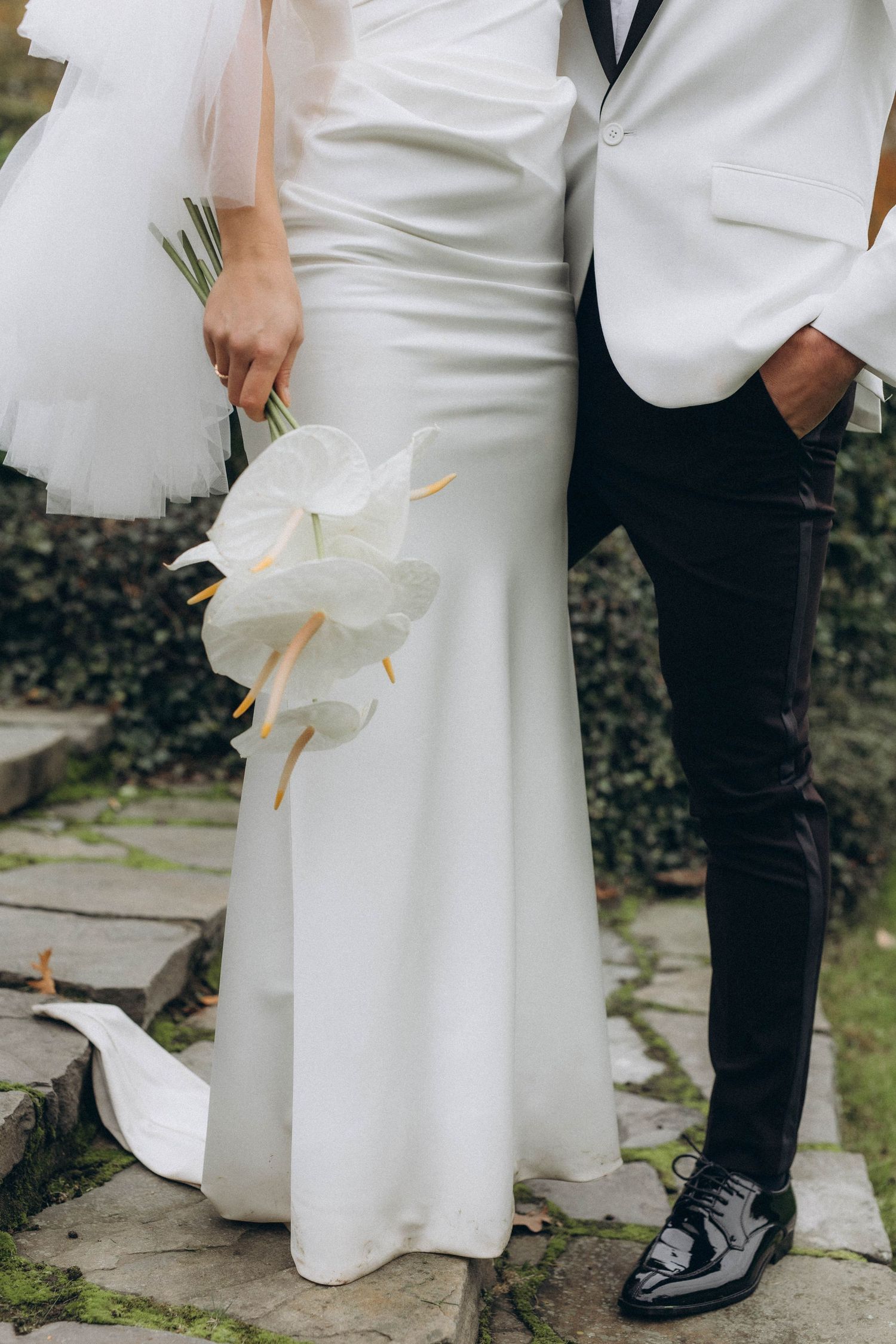 Styled wedding editorial at Kasteel Wolvenbos in Belgium