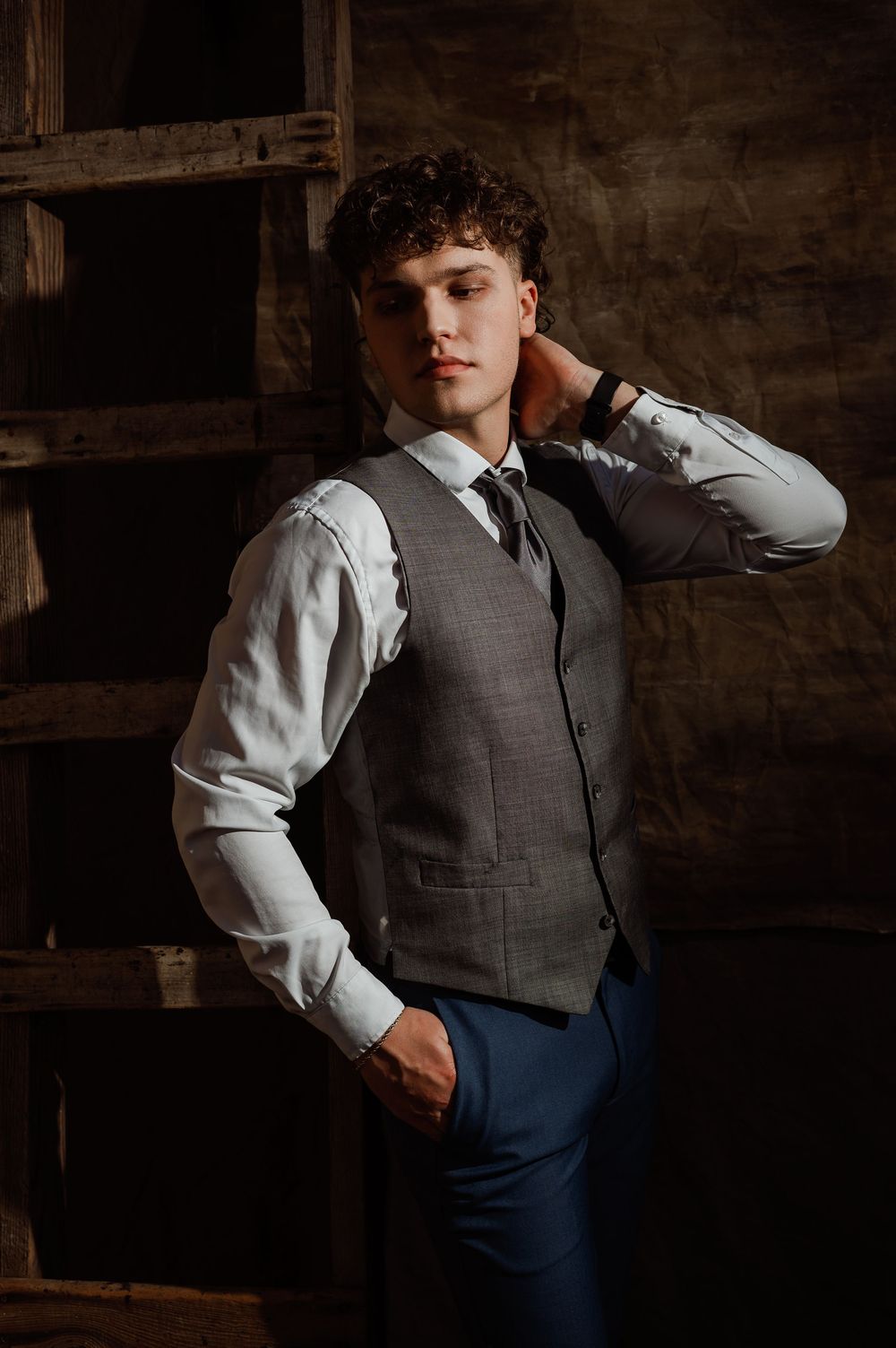 Senior. Serving Southeast Iowa, Northeast Missouri and surrounding areas with photography needs.