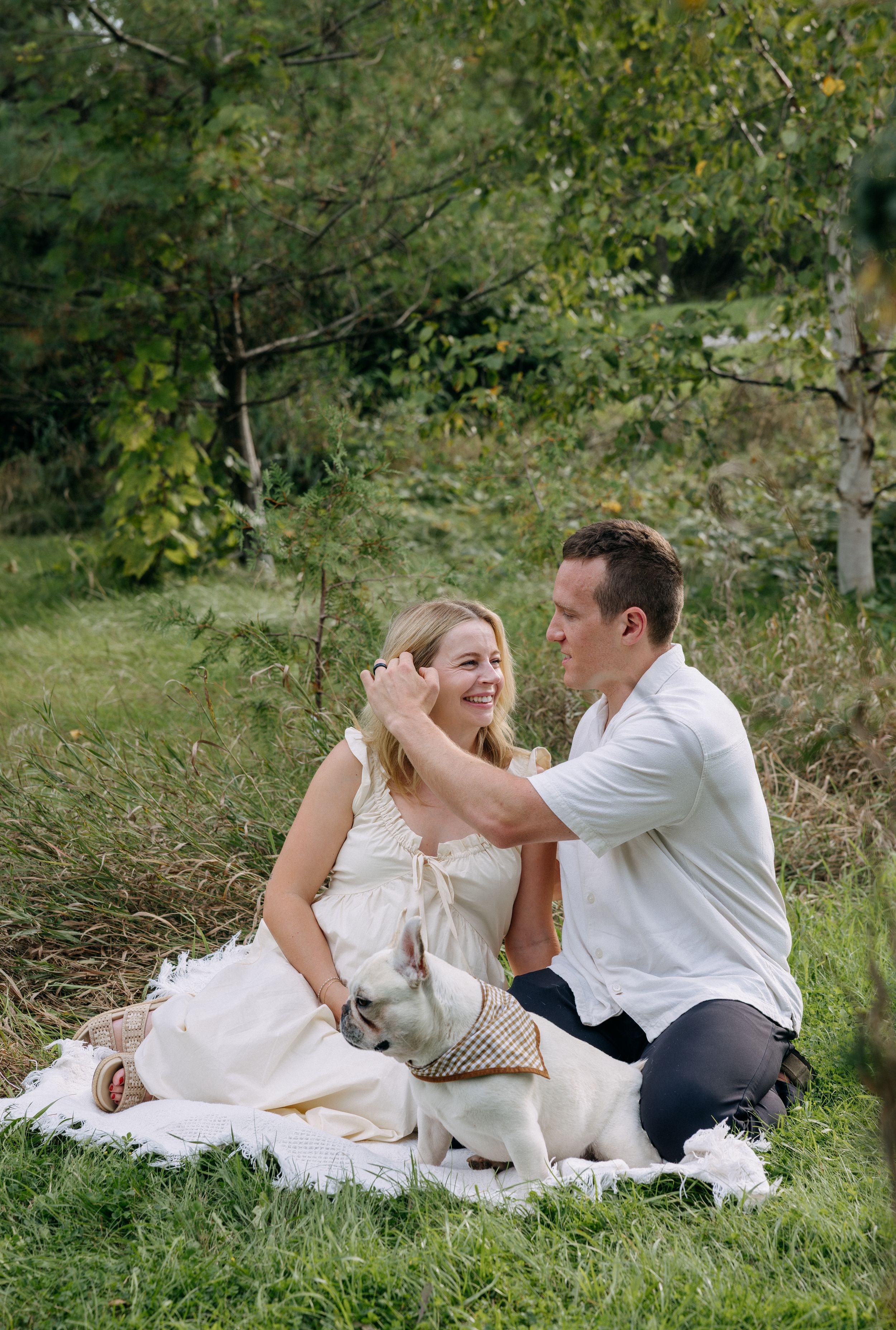 Maternity Session, Photographer Near Me, Quinte West, Prince Edward County Photographer, Maternity Photographer, Travel Photographer