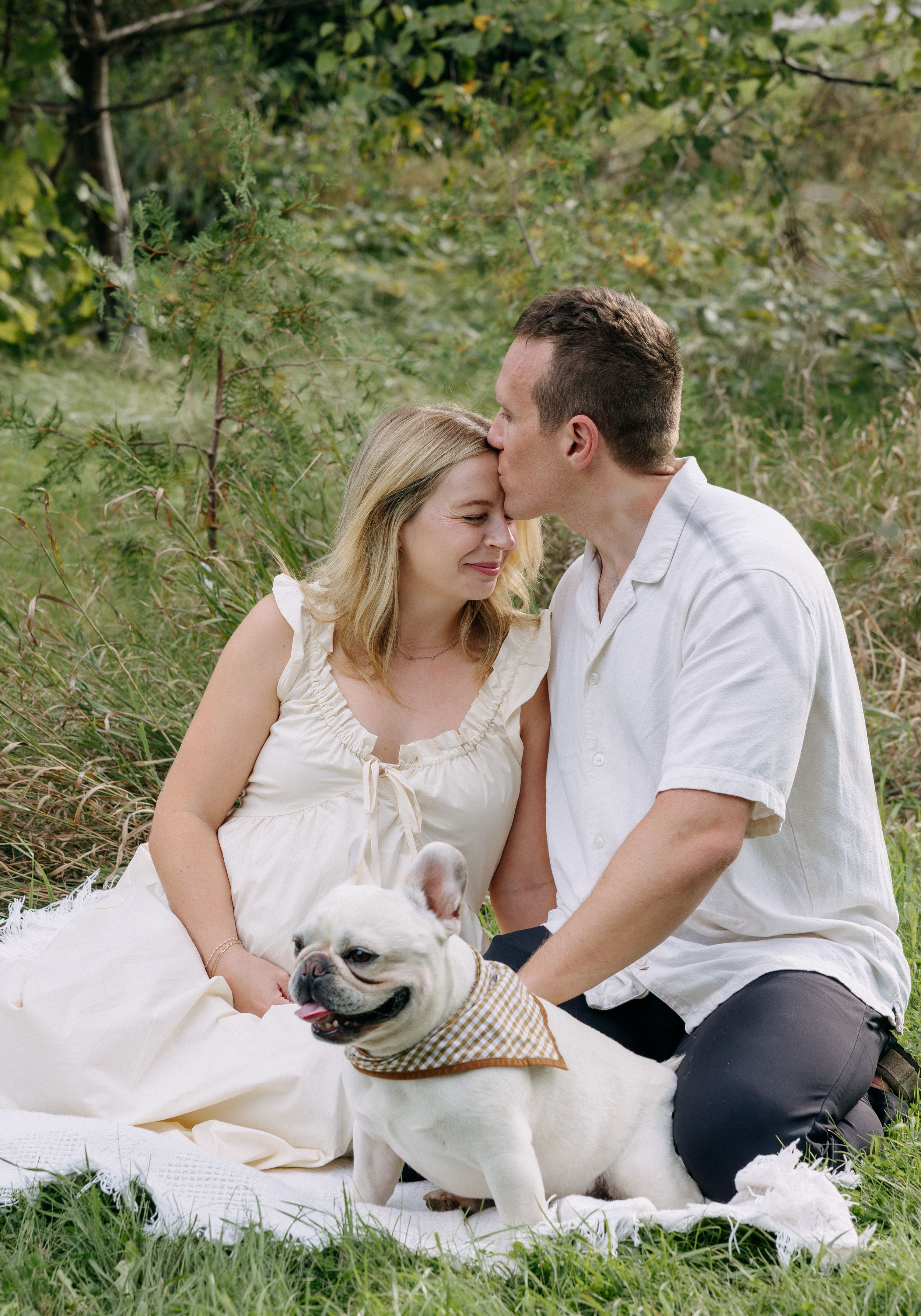 Maternity Session, Photographer Near Me, Quinte West, Prince Edward County Photographer, Maternity Photographer, Travel Photographer